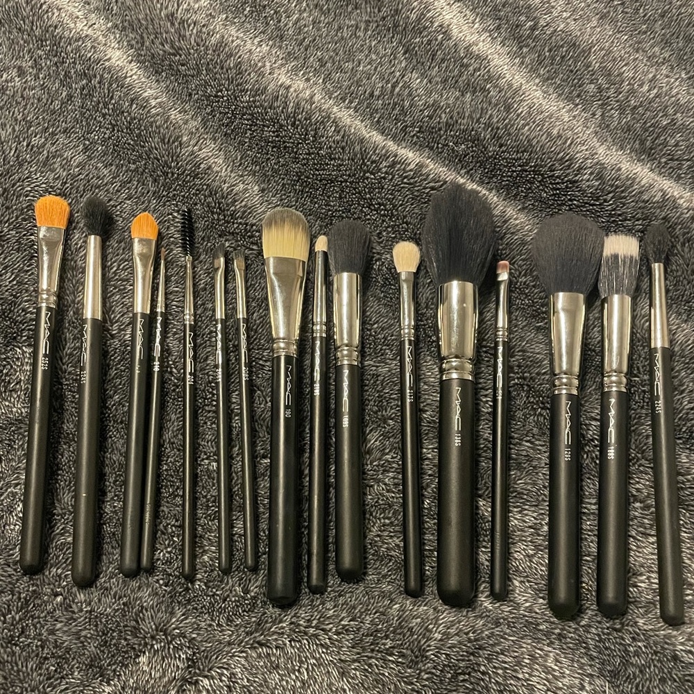 MAC Cosmetic Makeup Brushes